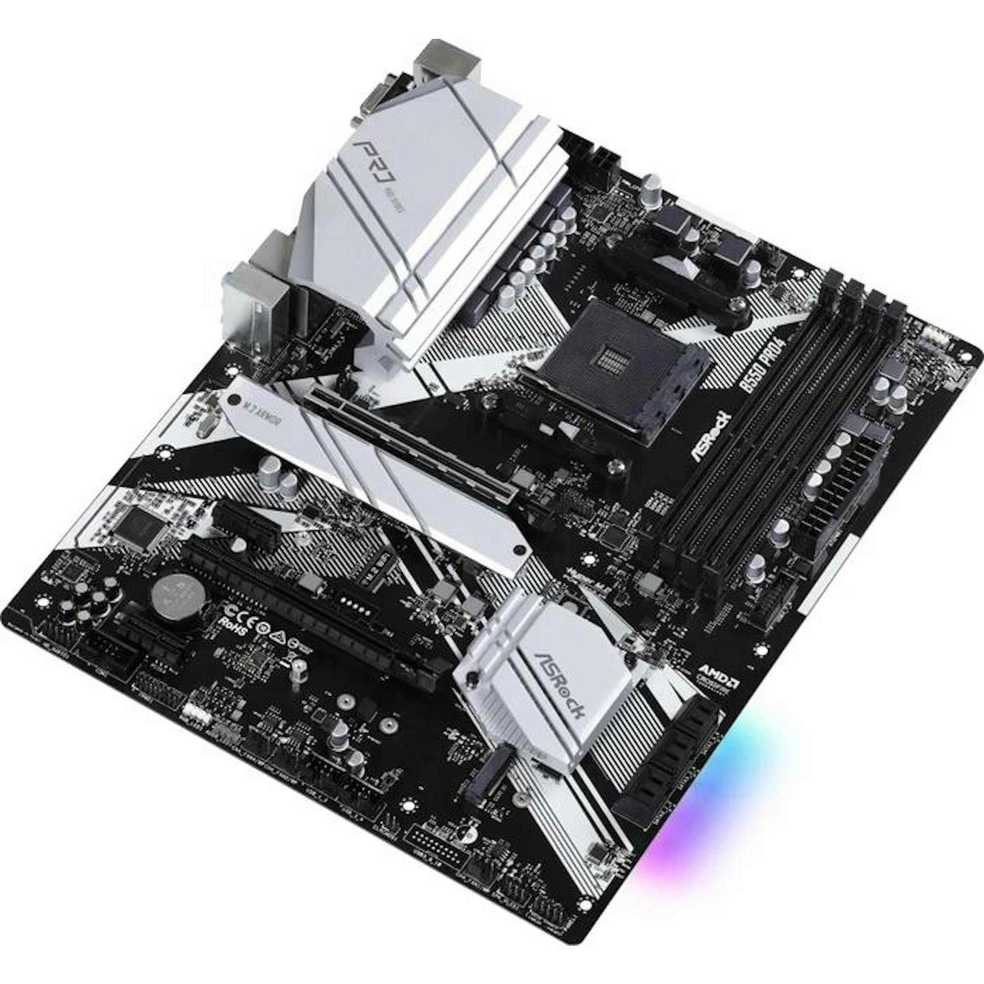 ASRock B550 Pro4 (90-MXBCZ0-A0UAYZ)_Image_3